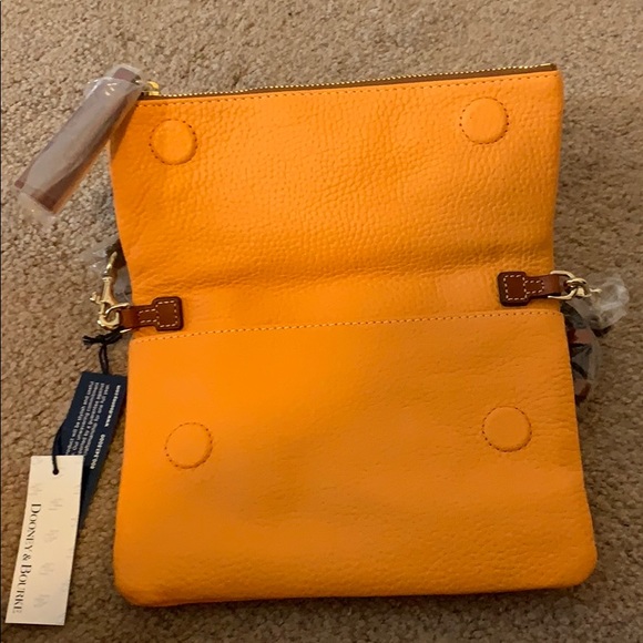 REAL Dooney & Bourke handbag - Picture 5 of 9